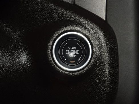 Used 2025 Chevrolet Silverado 2500 W/T w/ WT Convenience Package image 30