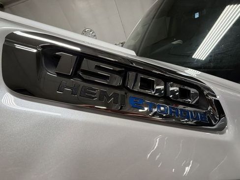 Used 2021 RAM 1500 Laramie image 31