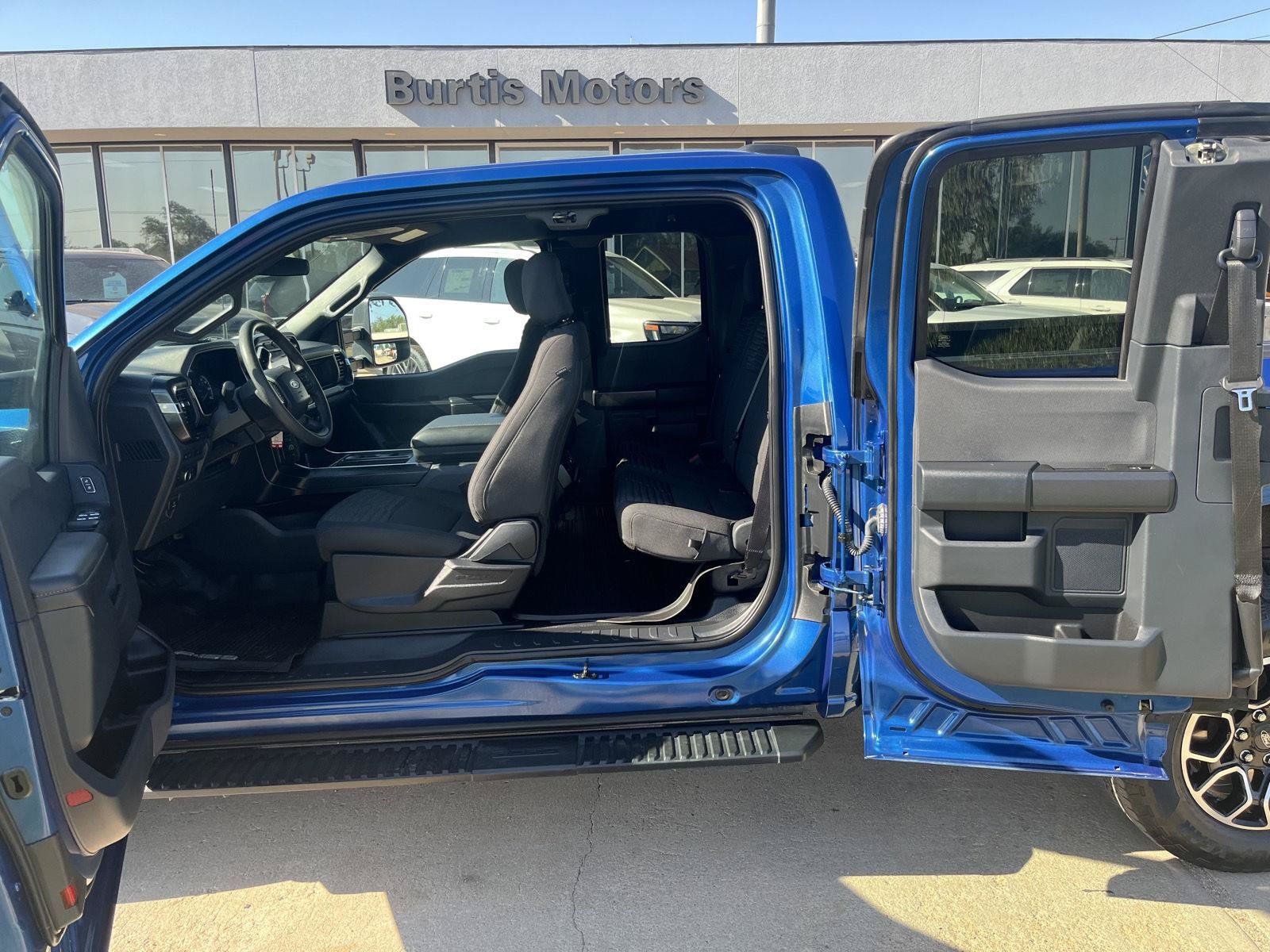 Used 2022 Ford F150 XL w/ STX Appearance Package AWD/4WD image 11