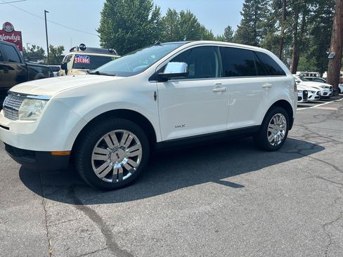 Used 2008 Lincoln MKX AWD image 1