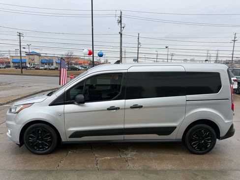 Used 2022 Ford Transit Connect XLT image 7