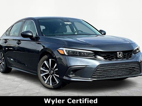 Used 2024 Honda Civic EX-L image 3