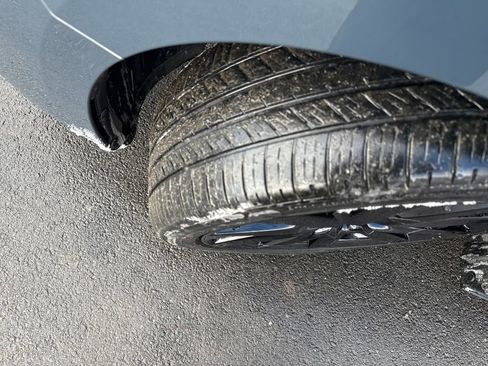 Used 2024 MAZDA MAZDA3 s image 28