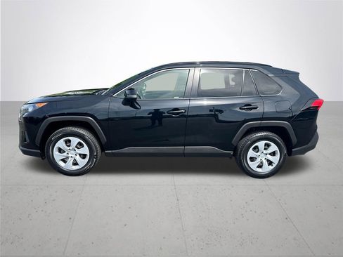 Used 2019 Toyota RAV4 LE w/ Carpet Mat Package AWD/4WD image 10