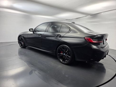 Used 2024 BMW 330i Sedan w/ M Sport Package RWD image 6
