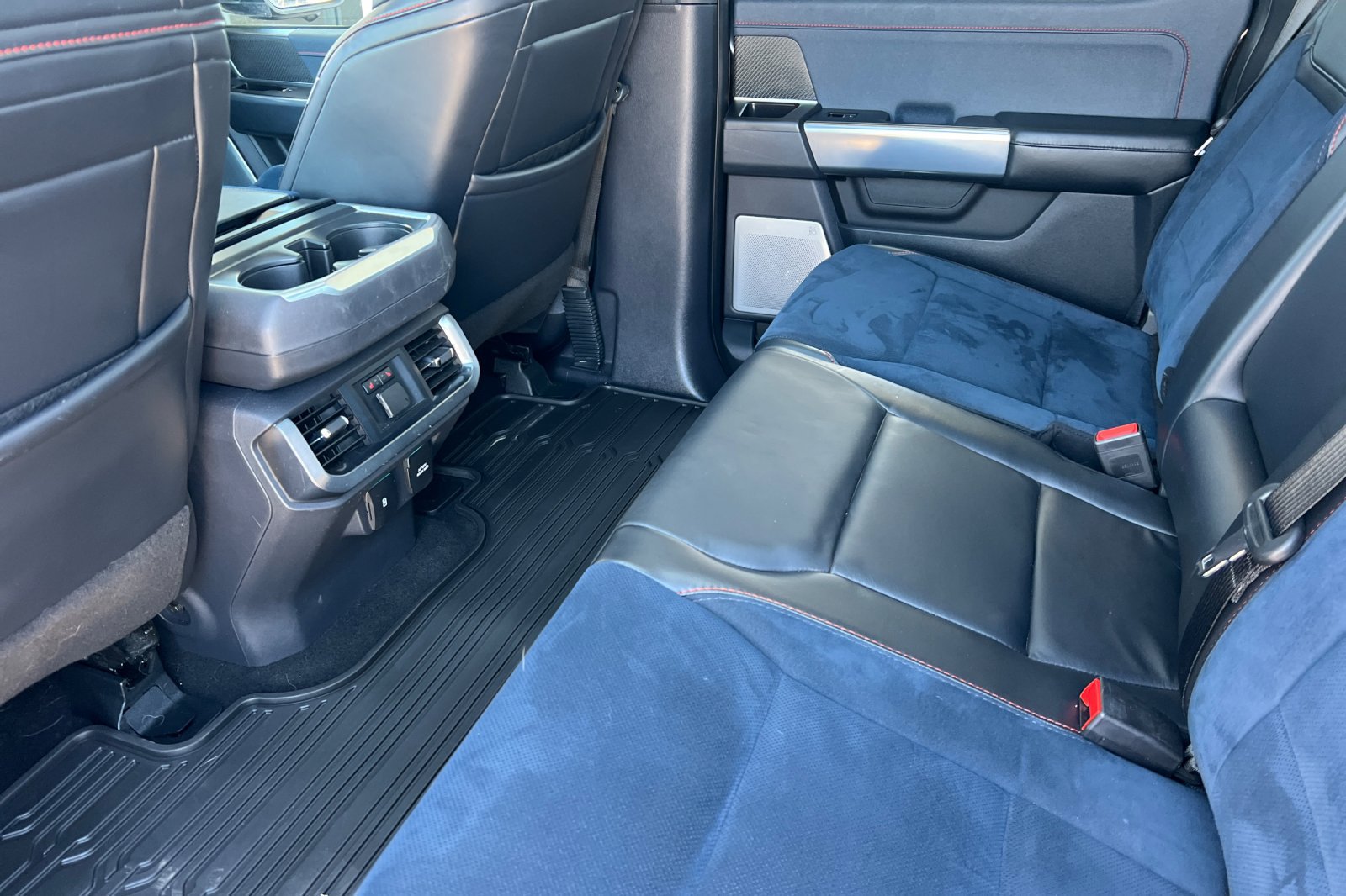 Used 2023 Ford F150 Raptor w/ Blue Interior Package AWD/4WD image 13