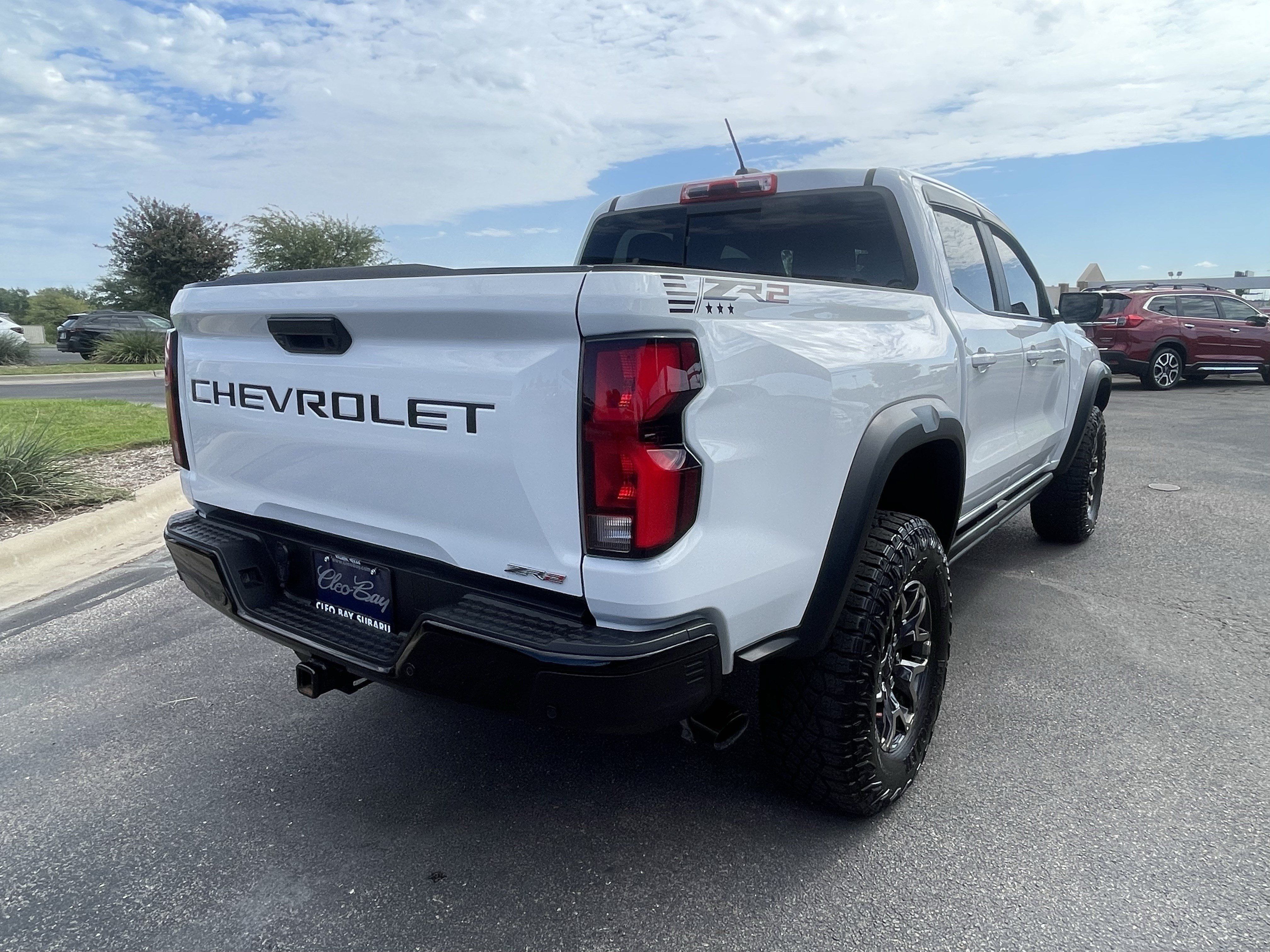 Used 2024 Chevrolet Colorado ZR2 w/ ZR2 Convenience Package III AWD/4WD image 7