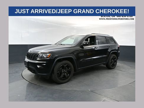 Used 2019 Jeep Grand Cherokee Laredo AWD/4WD image 1