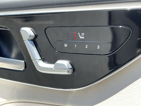 Certified 2026 Mercedes-Benz C 300 4MATIC Sedan image 40