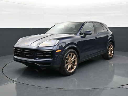 New 2026 Porsche Cayenne image 1