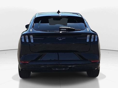 Used 2024 Ford Mustang Mach-E Premium image 6