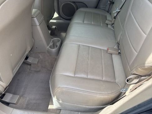 Used 2015 Jeep Patriot High Altitude image 12