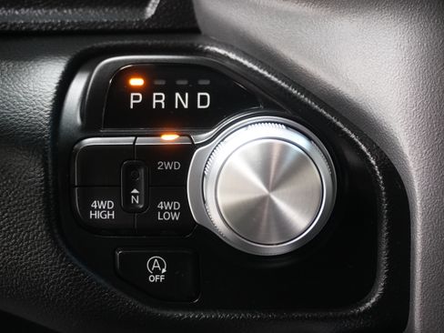 Used 2023 RAM 1500 Laramie AWD/4WD image 22