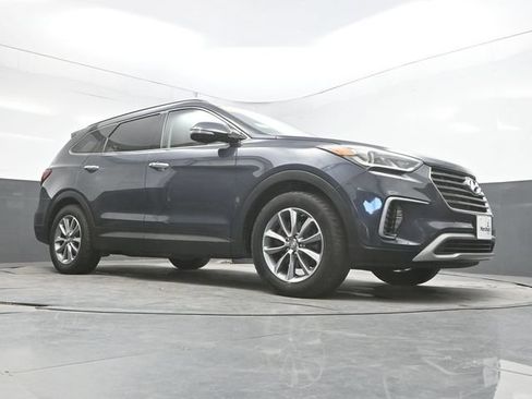 Used 2019 Hyundai Santa Fe XL SE w/ SE Premium Package 02 AWD/4WD image 35