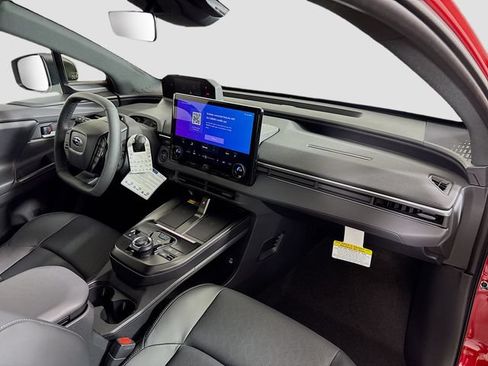New 2026 Subaru Solterra AWD/4WD image 28