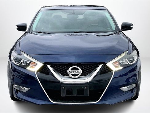 Used 2016 Nissan Maxima SR image 2