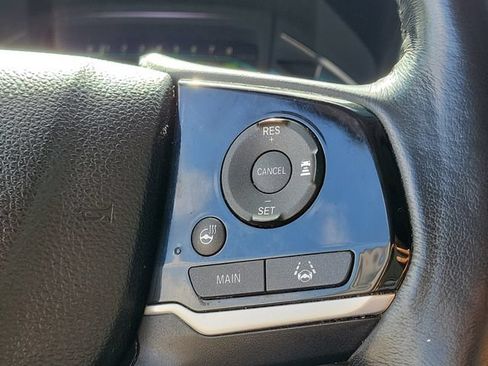 Used 2018 Honda Odyssey Elite image 31