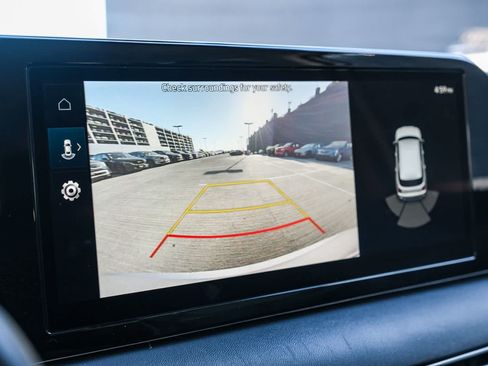 Used 2024 Hyundai Palisade SEL FWD image 28