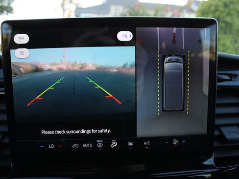 Used 2023 Ford Transit 350 XLT image 14