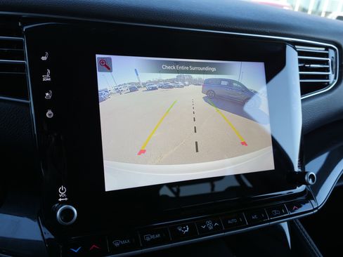 Used 2024 Jeep Wagoneer L 4WD image 29