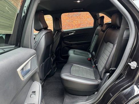 Certified 2024 Ford Edge ST-Line image 23