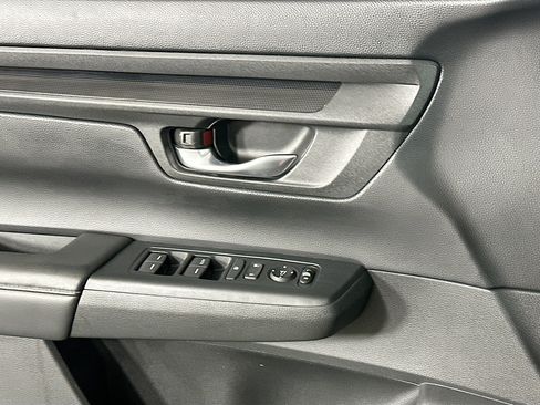 Used 2024 Honda CR-V LX image 15