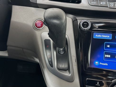 Used 2016 Honda Odyssey EX-L image 23