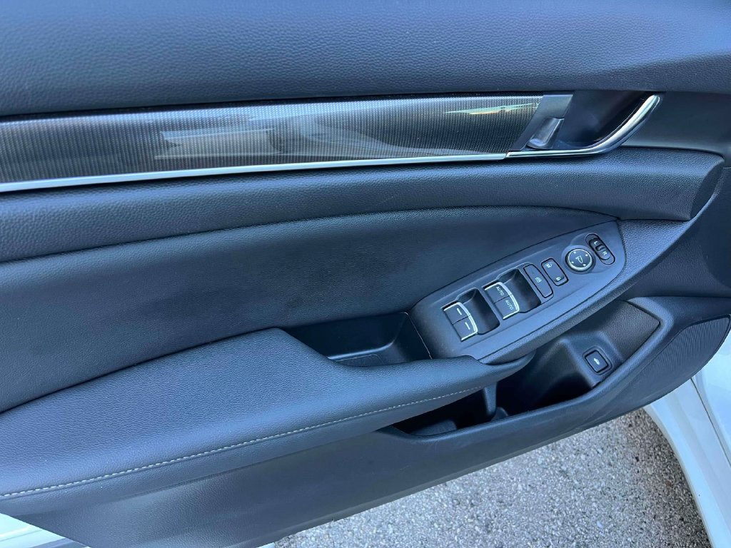 Used 2020 Honda Accord Sport image 22