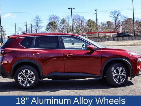 Used 2023 Nissan Rogue SV image 8