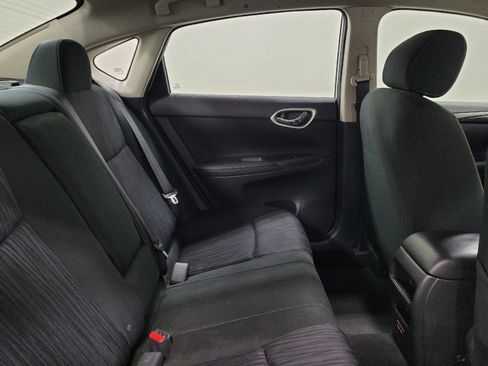 Used 2019 Nissan Sentra SV FWD image 19