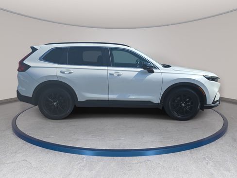 Used 2024 Honda CR-V Sport image 4