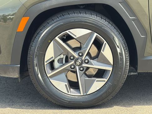 Used 2025 Hyundai Tucson SEL FWD image 31