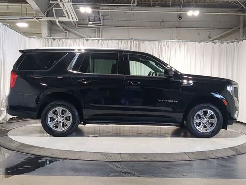 Used 2023 GMC Yukon SLE image 15