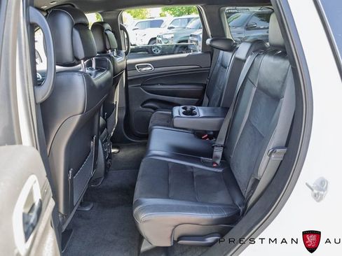 Used 2022 Jeep Grand Cherokee Laredo X AWD/4WD image 37