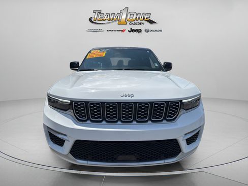 Used 2025 Jeep Grand Cherokee Summit AWD/4WD image 3