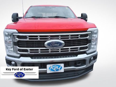 Used 2024 Ford F250 XLT w/ 360-Degree Camera Package AWD/4WD image 4