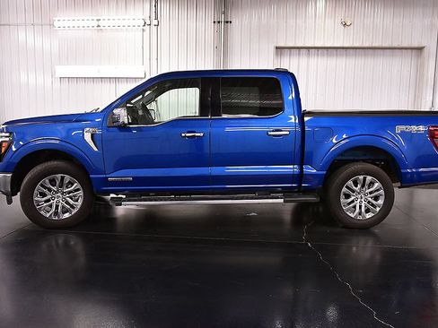 Used 2025 Ford F150 Lariat w/ Equipment Group 502A High AWD/4WD image 4