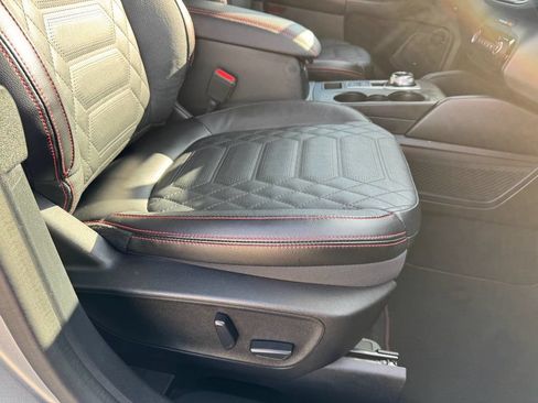 Used 2023 Ford Escape ST-Line Elite w/ Premium Technology Package AWD/4WD image 15
