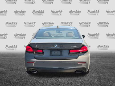 Used 2021 BMW 530i xDrive w/ Premium Package AWD/4WD image 9