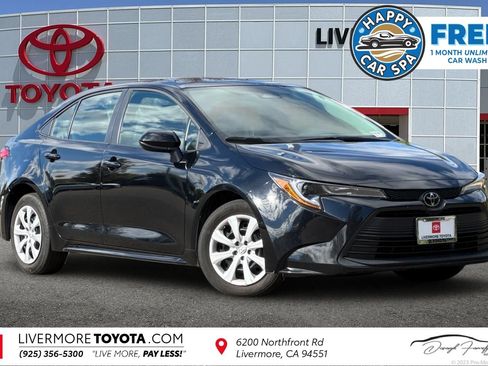 Used 2024 Toyota Corolla LE FWD image 1