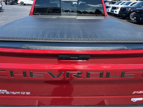 Used 2019 Chevrolet Silverado 1500 RST AWD/4WD image 6
