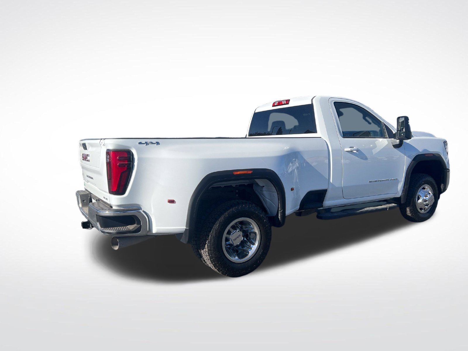Used 2024 GMC Sierra 3500 SLE w/ SLE Convenience Package AWD/4WD image 3