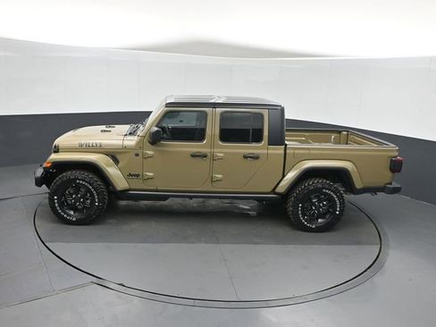 New 2026 Jeep Gladiator Willys image 33