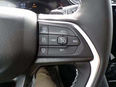 New 2025 Jeep Grand Cherokee Laredo X w/ Luxury Tech Group I image 20