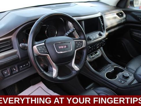Used 2023 GMC Acadia Denali w/ Denali Ultimate Package AWD/4WD image 2
