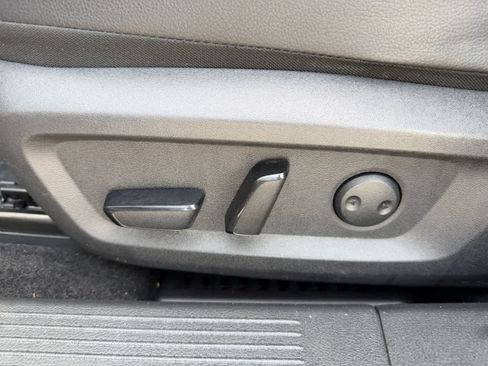 Certified 2023 Nissan Rogue SL w/ SL Premium Package FWD image 13