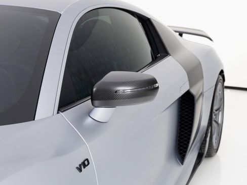 Used 2015 Audi R8 Competition image 56