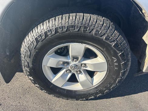 Used 2018 RAM 1500 ST w/ SXT Appearance Group image 27