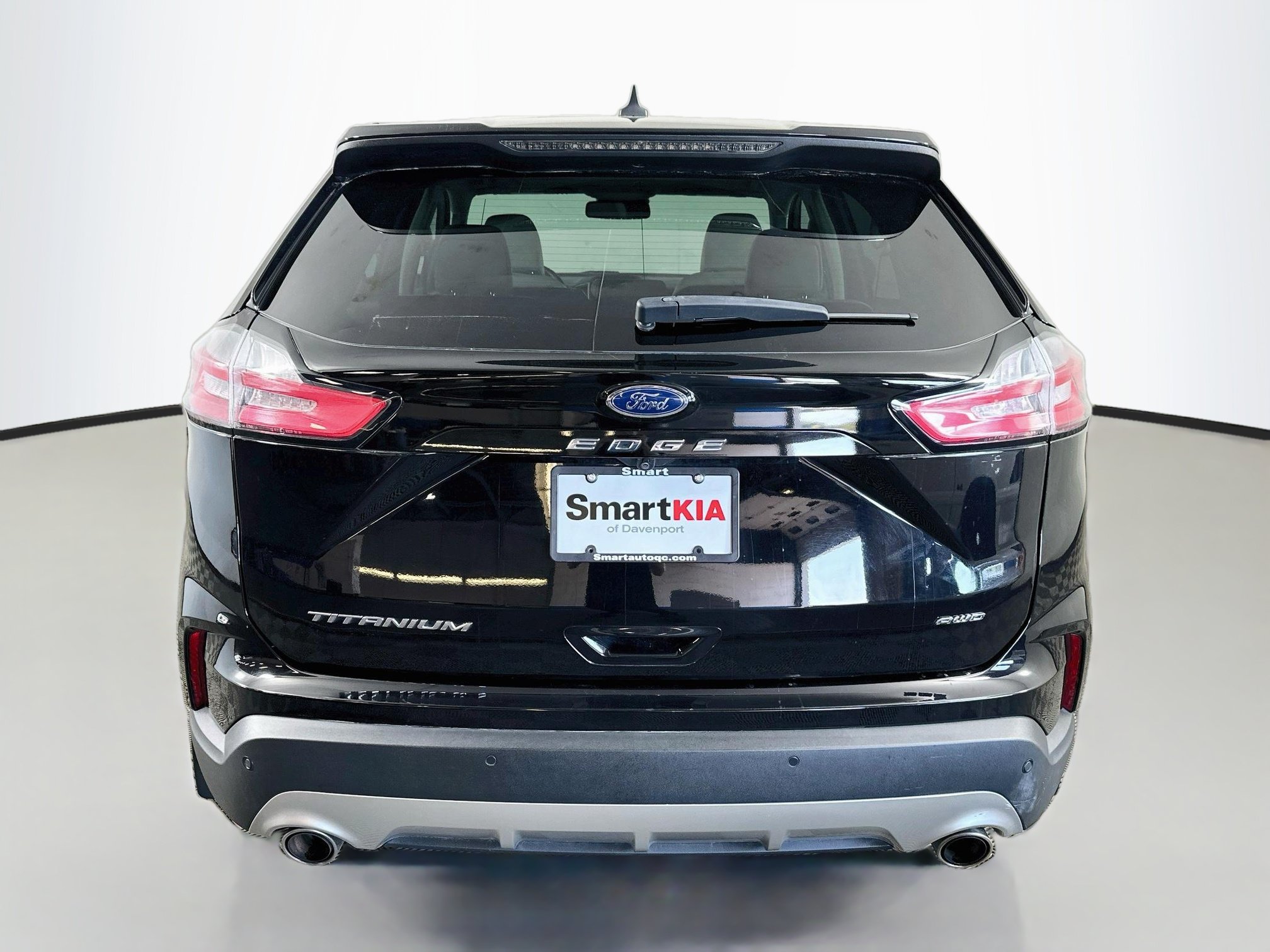 Used 2022 Ford Edge Titanium AWD/4WD image 6