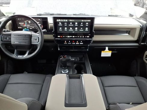 New 2026 GMC Hummer EV 4x4 Crew Cab image 20